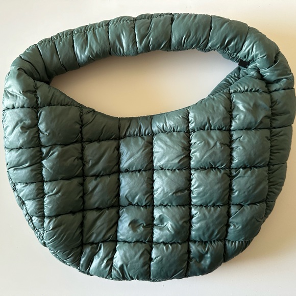 NWOT Quilted Padded Cloud Hobo Shoulder Bag in Deep Green - Picture 4 of 8